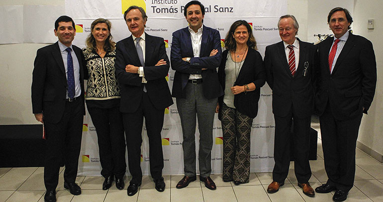 Francisco Hevia, Pilar Pascual, Ricardo Martí Fluxá, Darío Gil, Pilar Pascual, Josep Piqué y Tomás Pascual