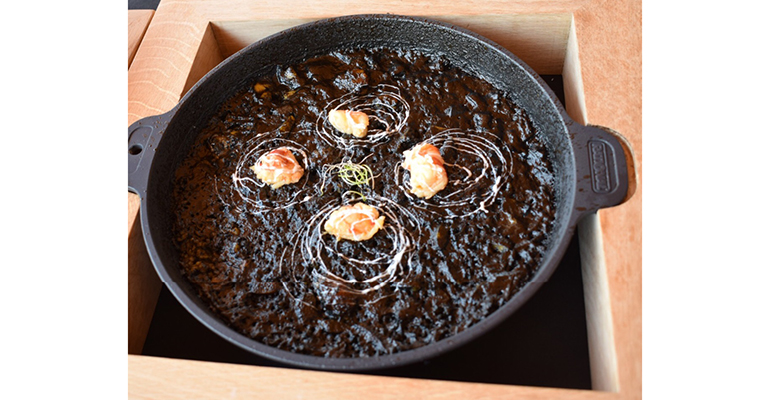 Arroz negro en multisarten de Rational