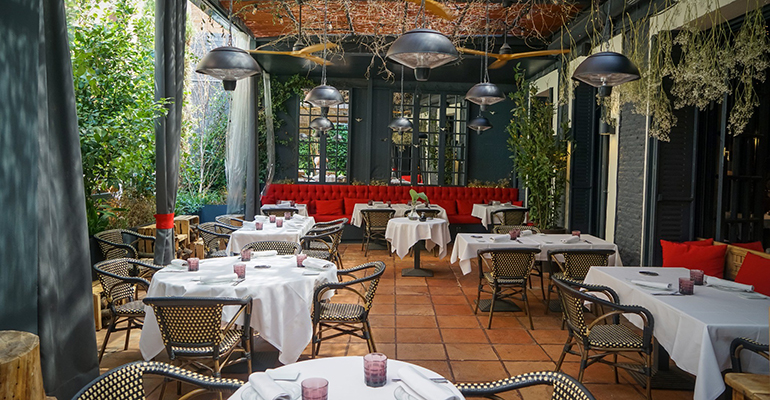 Terrazas sin humo: cómo reaccionan y se adaptan los restaurantes ante el anteproyecto de la nueva Ley Antitabaco