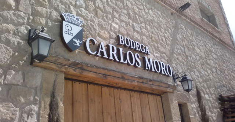 Fachada bodega carlos moro