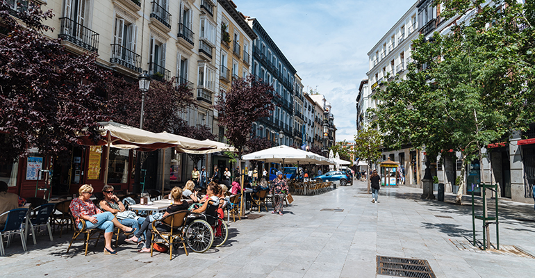 Cafés en la Plaza del Angel en Madrid