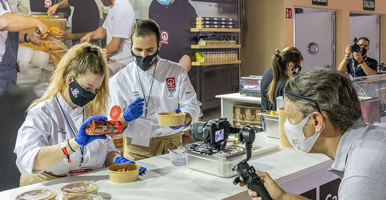 Carmencita crea la primera escuela de cocina con especias del mundo