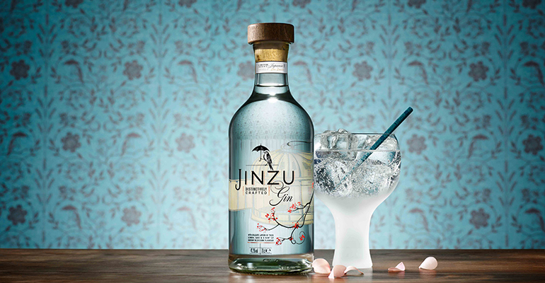 Jinzu, ginebra super premium elaborada con sake