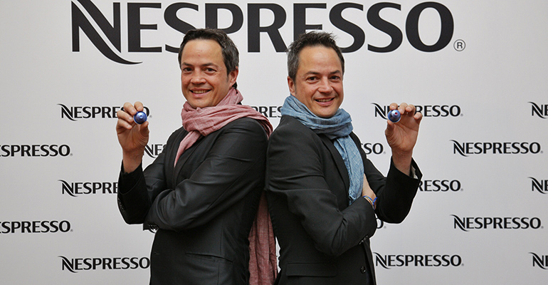 Hermanos Torres presentación de cápsulas de café de Nespresso