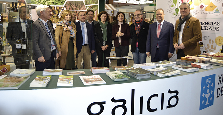 Autoridades en la clausura de la 19 edición de Xantar