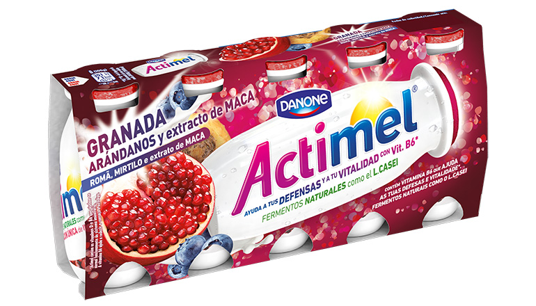 Actimel con un toque de Granada, Arándanos y extracto de maca