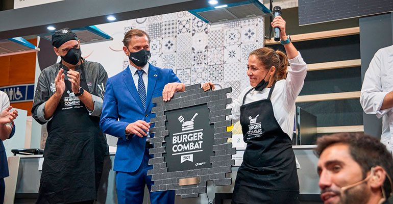 Burger Combat Salón Gourmets