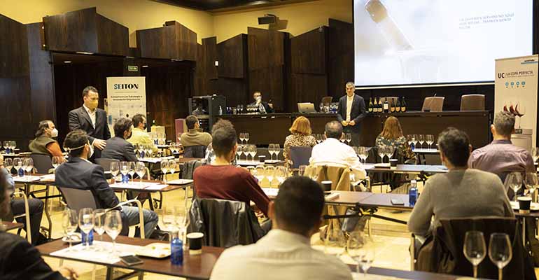 cata de vinos hyt málaga infohoreca