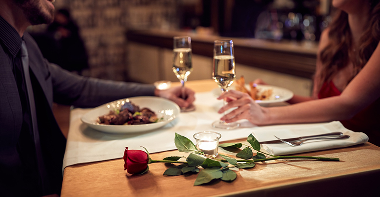 Cena San Valentín restaurante - Infohoreca