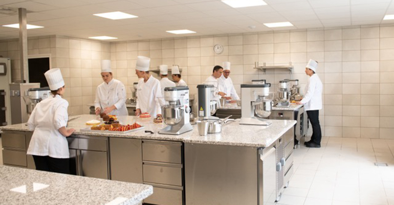 La École Nationale Supérieure de Pâttiserie ya es el mayor campus del mundo dedicado a la pastelería