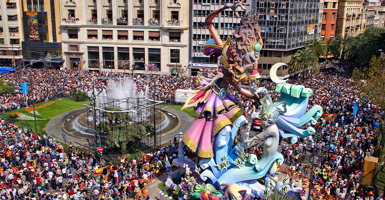 Las fallas 2026 incrementan un 7,5% la facturación hostelera