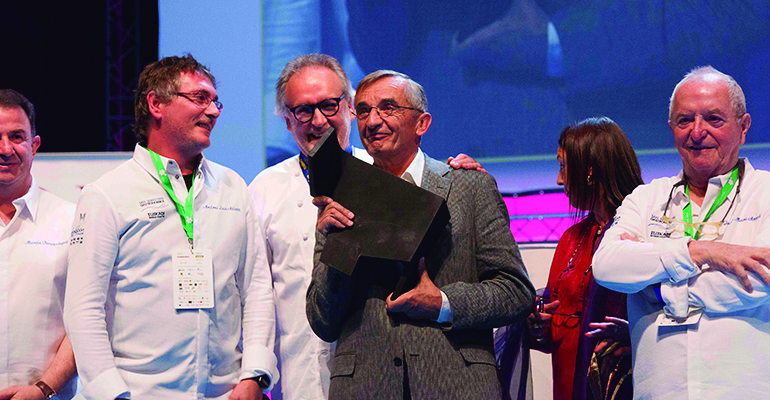  Michel Bras tras recibir el Homenaje del congreso