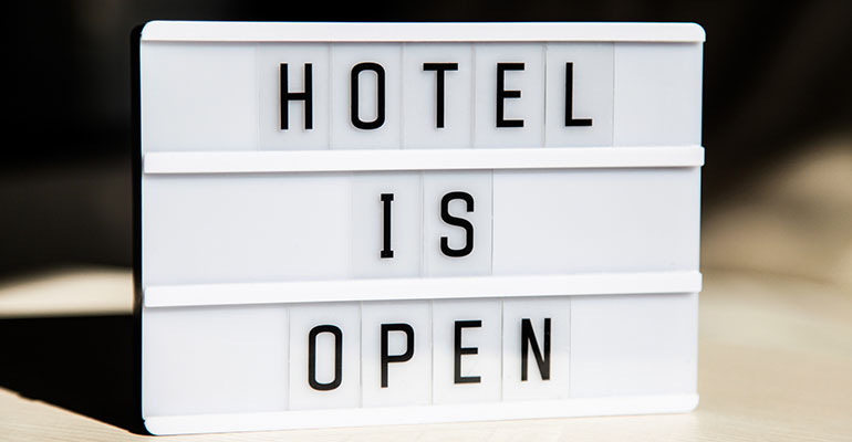 hotel abierto