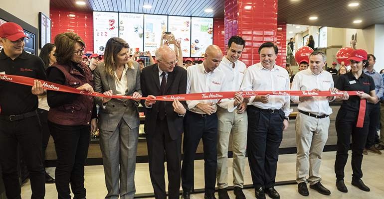 Inauguración Tim Hortons