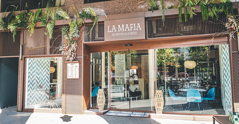 La Mafia se sienta a la mesa prepara un posible cambio de nombre tras la resolución de la OEPM