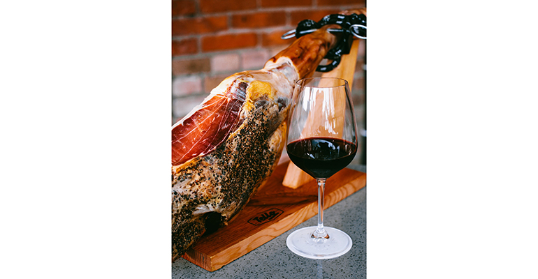 maridaje jamón vino