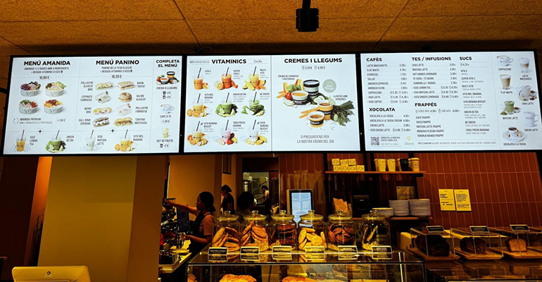 Faborit incorpora monitores para interactuar con los clientes de sus restaurantes