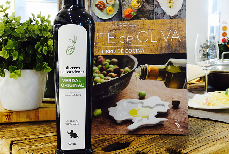 Aceite oliveres del cardener