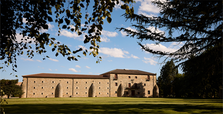 Barón de Ley apuesta por el enoturismo con visitas a su histórica bodega de Rioja