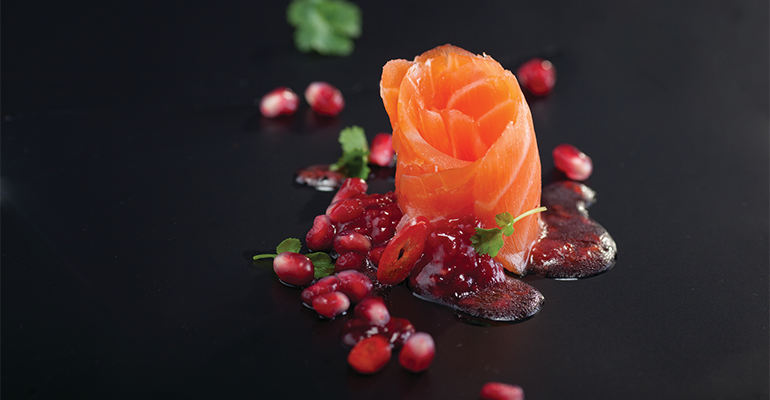 Del salmón ahumado al cangrejo real: los productos del Mar de Noruega, una opción adecuada para los menús de Navidad en hostelería