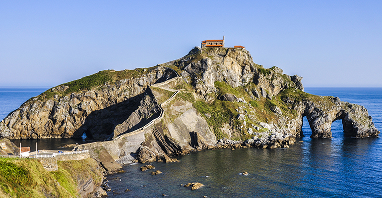 San Juan de Gaztelugatxe,  en Vizcaya