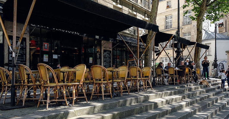 El sector horeca pide cambios urgentes en la nueva Ordenanza de Terrazas de Madrid