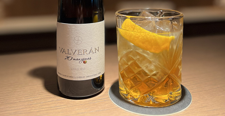 Valverán 20 Manzanas incorpora la sidra de hielo asturiana al mundo de la coctelería de autor